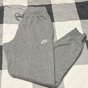 Nike Women's Gray Sweatpants